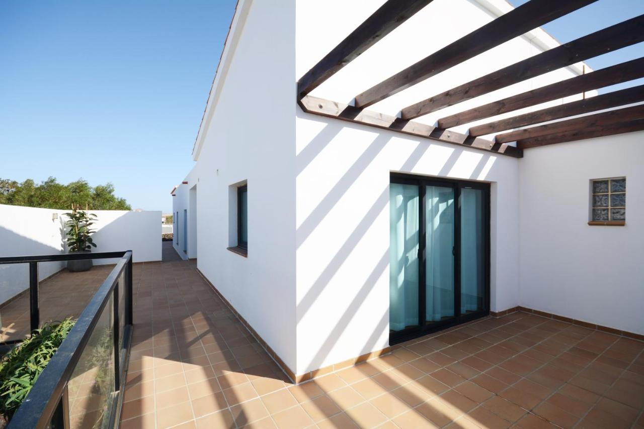 Beautiful Spacious Villa With Private Heated Pool In Lajares Εξωτερικό φωτογραφία