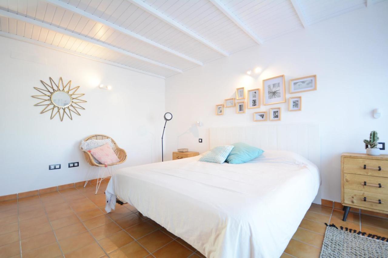 Beautiful Spacious Villa With Private Heated Pool In Lajares Εξωτερικό φωτογραφία